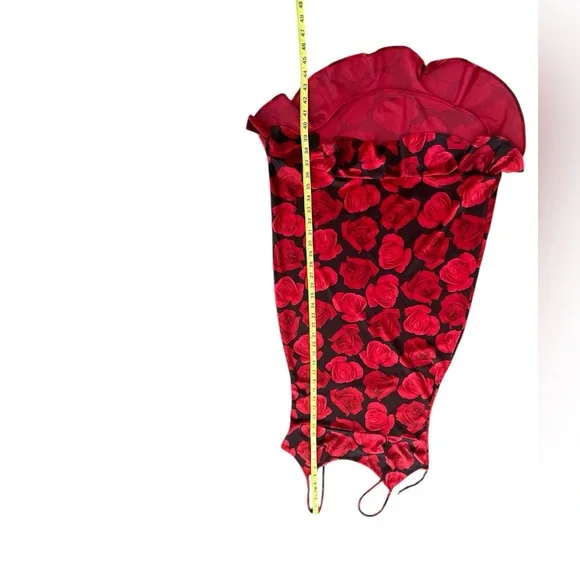 VINTAGE HOT KISS Velvet Floral Rose High-Low Dress - Picture 14 of 14